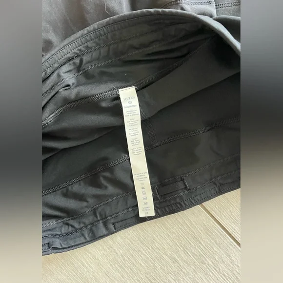 Lululemon Black Pace Rival Mid-Rise Skirt 10 Tall. - Picture 5 of 11